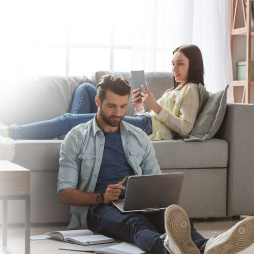 Parents Utilizing Patient Engagement Solutions | AngelEye Health