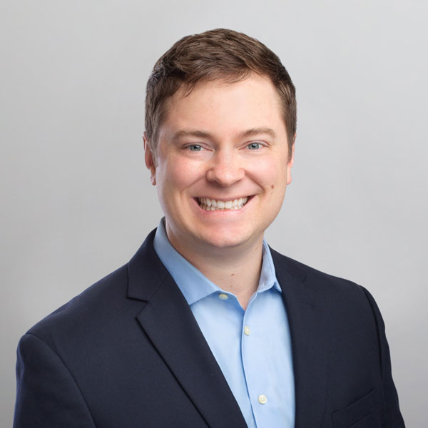 andrew field headshot
